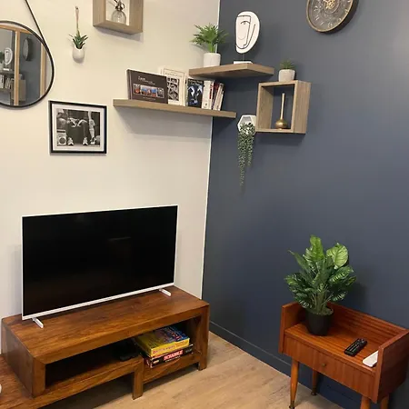 아파트 Apparemment T2 Meuble 2bis *