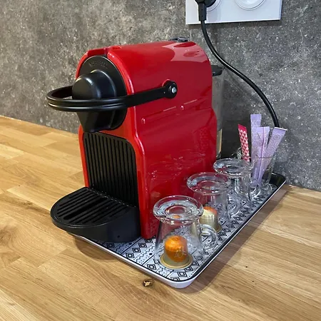 Apparemment T2 Meuble 2bis *
